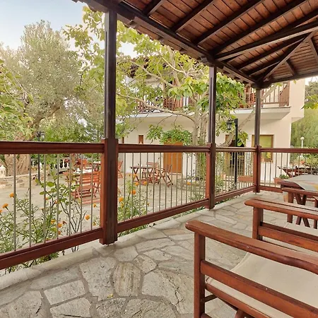 Ble 3* Skopelos