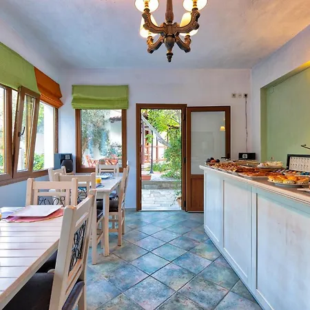 Hotel apartamentowy Ble 3*